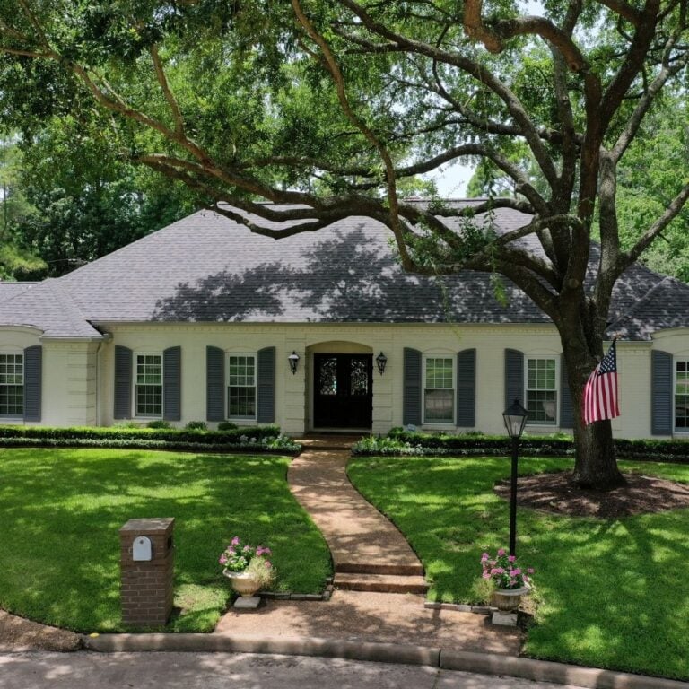 Houston roofing services, thorough roof inspections