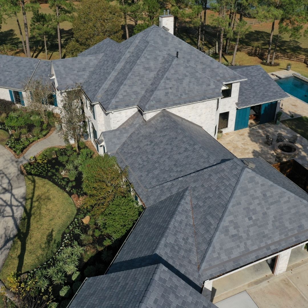 Quality roof replacement services in Uptown Galleria District, Houston 77024.