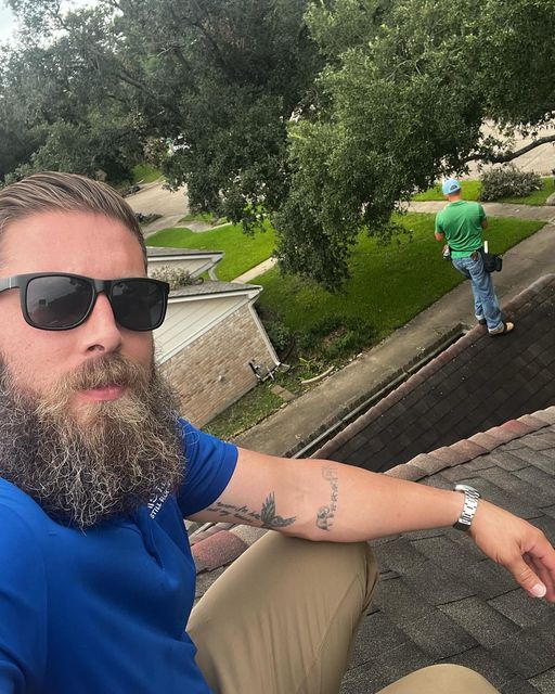 matt-brewster-houston-roofer-on-inspection