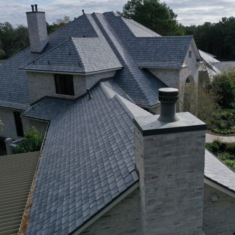 Experienced roofing company in Cottage Grove, Houston 77024.