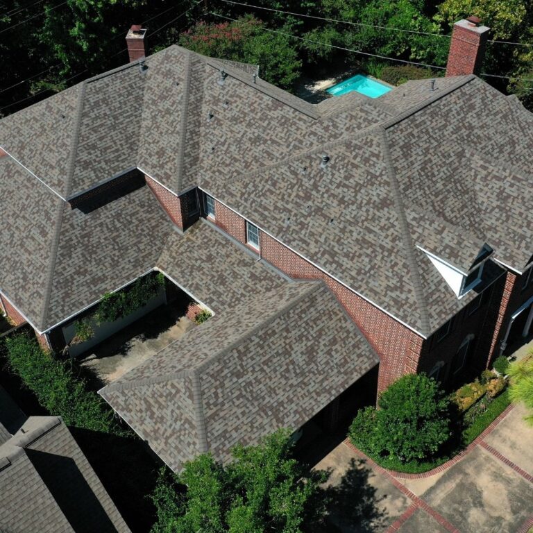 Local roofer in Houston 77024