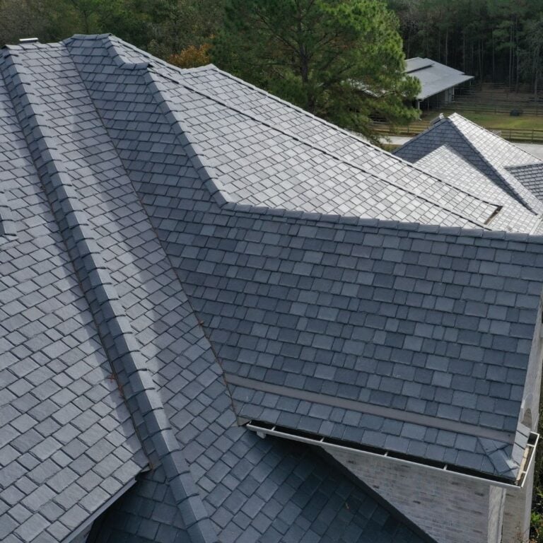 Certified roofer in Cottage Grove, Houston 77024.