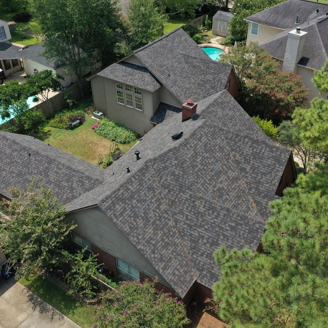 Licensed roofing company in Hedwig Village.