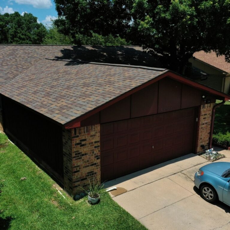 Local roofer in Uptown Galleria District, Houston 77024.