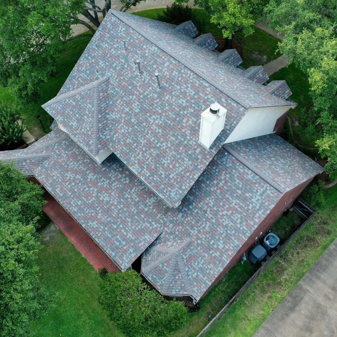 Best roofing contractor in Houston, specializing in roof repairs, roof replacements and storm damage.